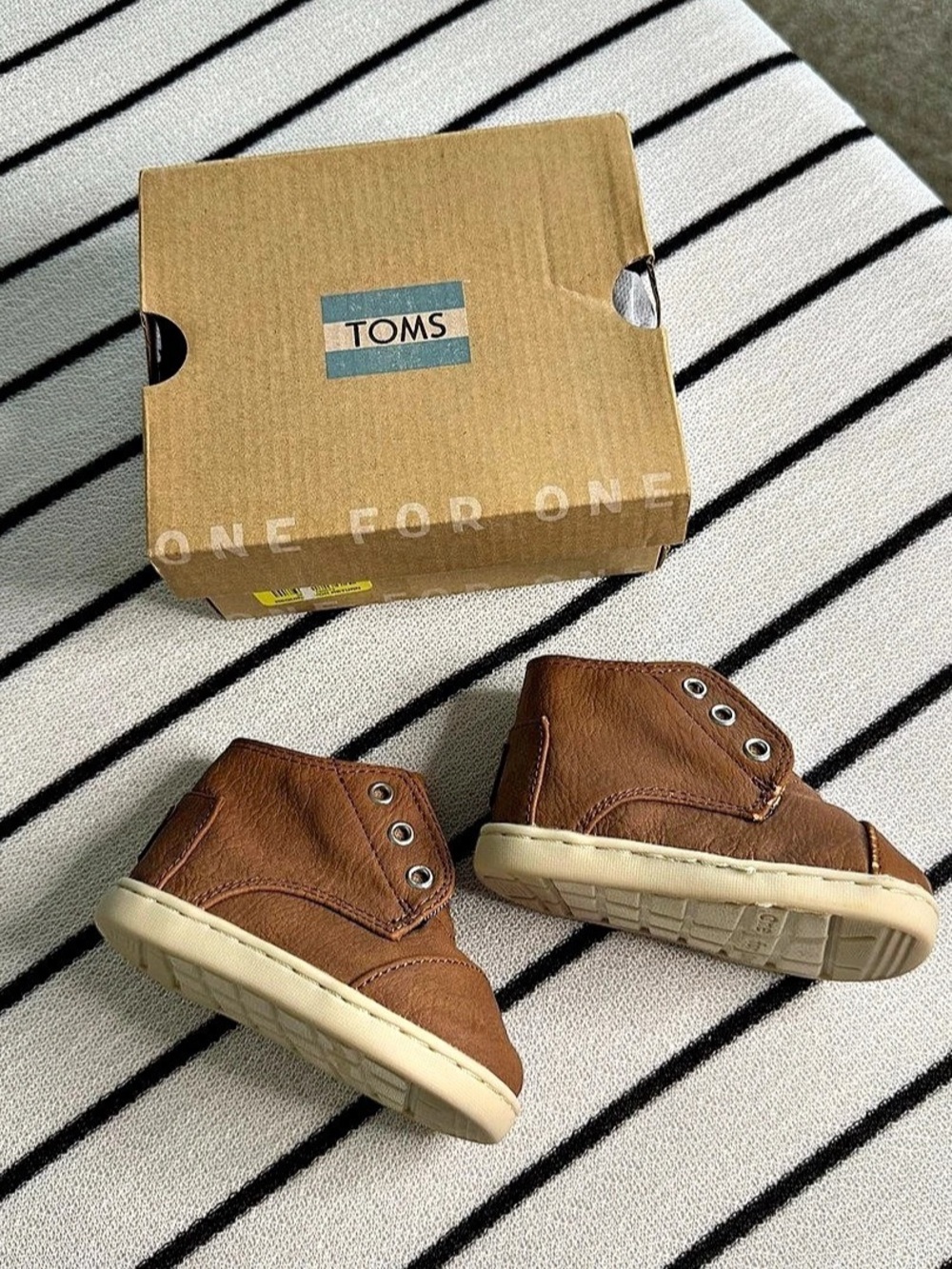 TOMS Toddlers Leather Chukka Boots Brown